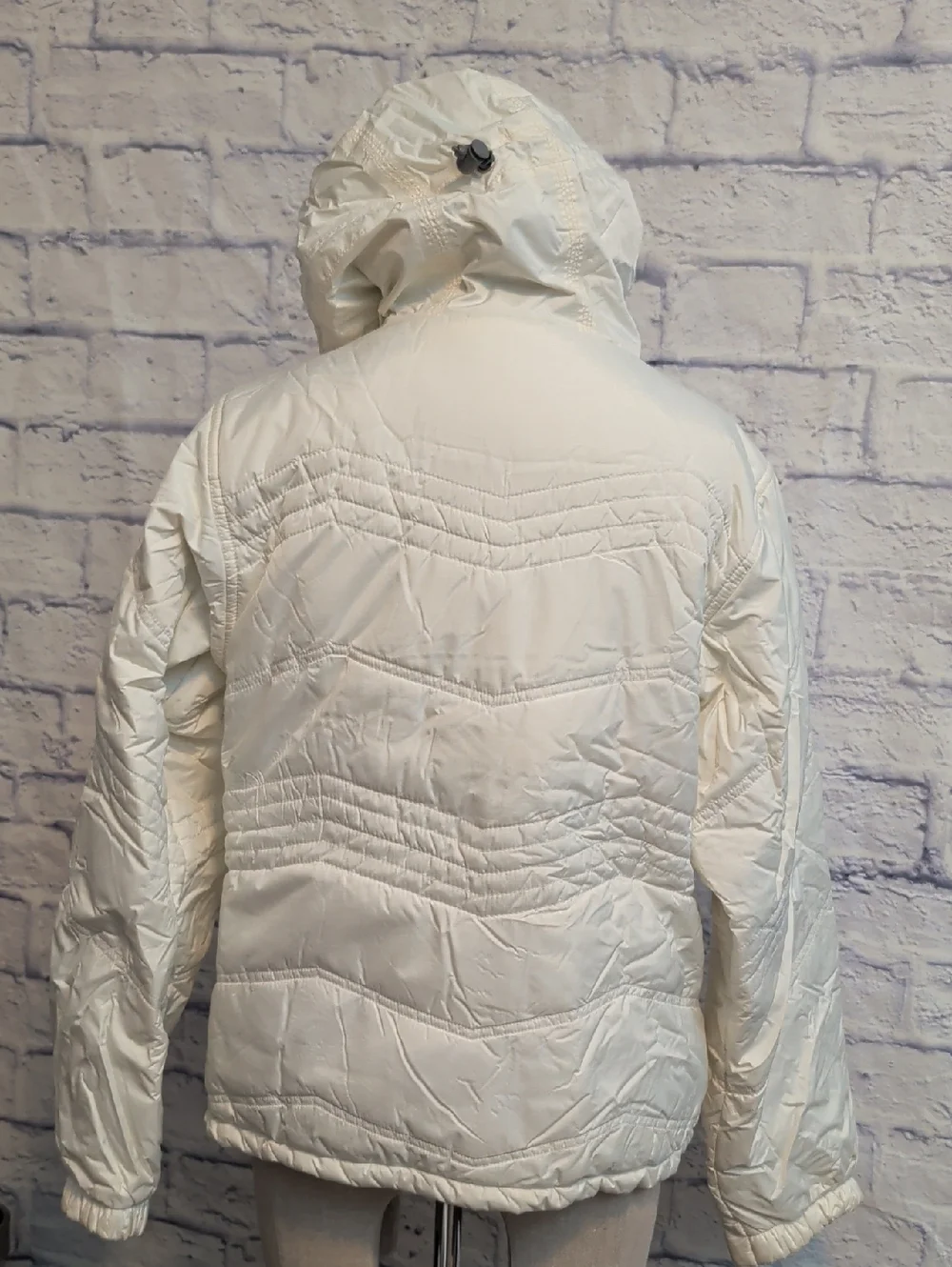 Betty Rides Jacket - Cream Color Hooded Winter Coat - Size Medium - Picture 5 of 8